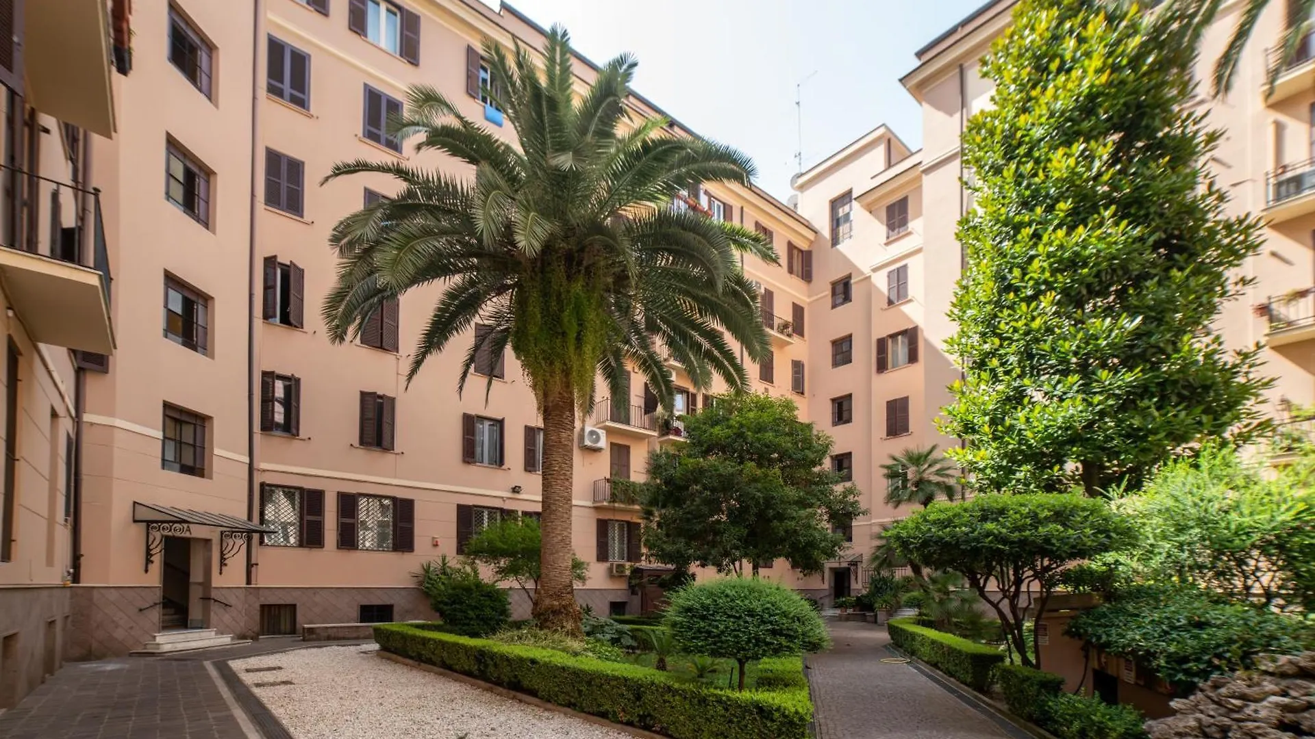 Domus Pietrae Apartment Rome